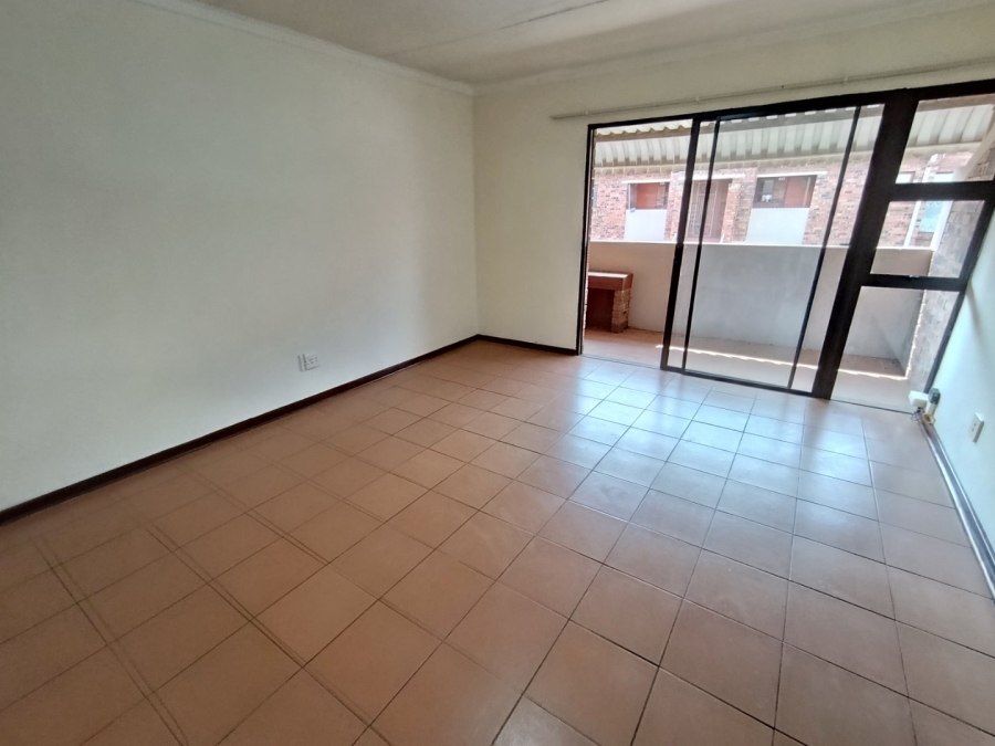 2 Bedroom Property for Sale in Langenhovenpark Free State